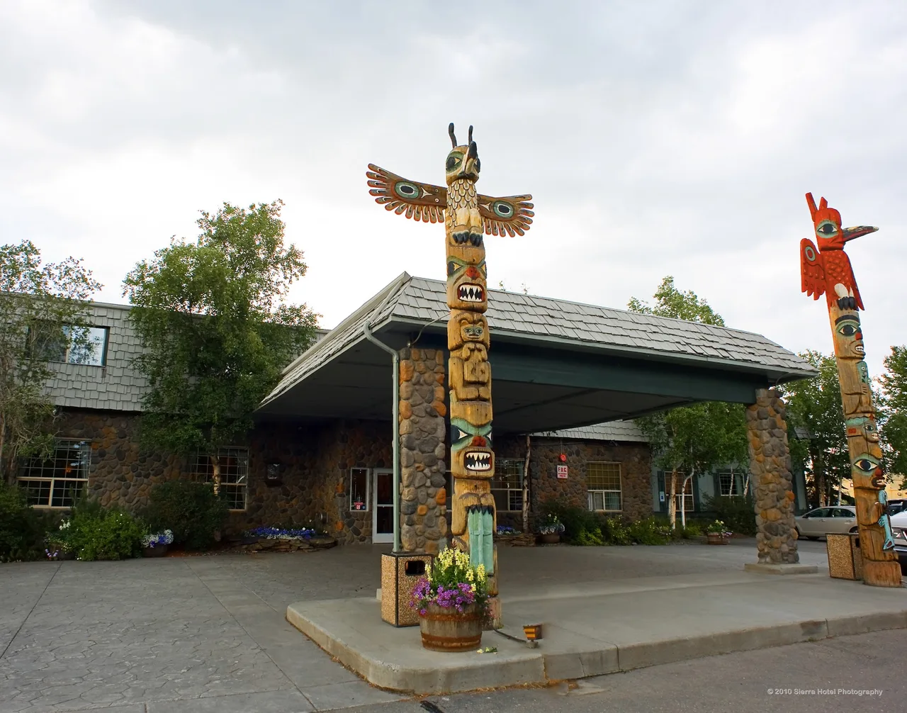 Coast Inn at Lake Hood in Anchorage