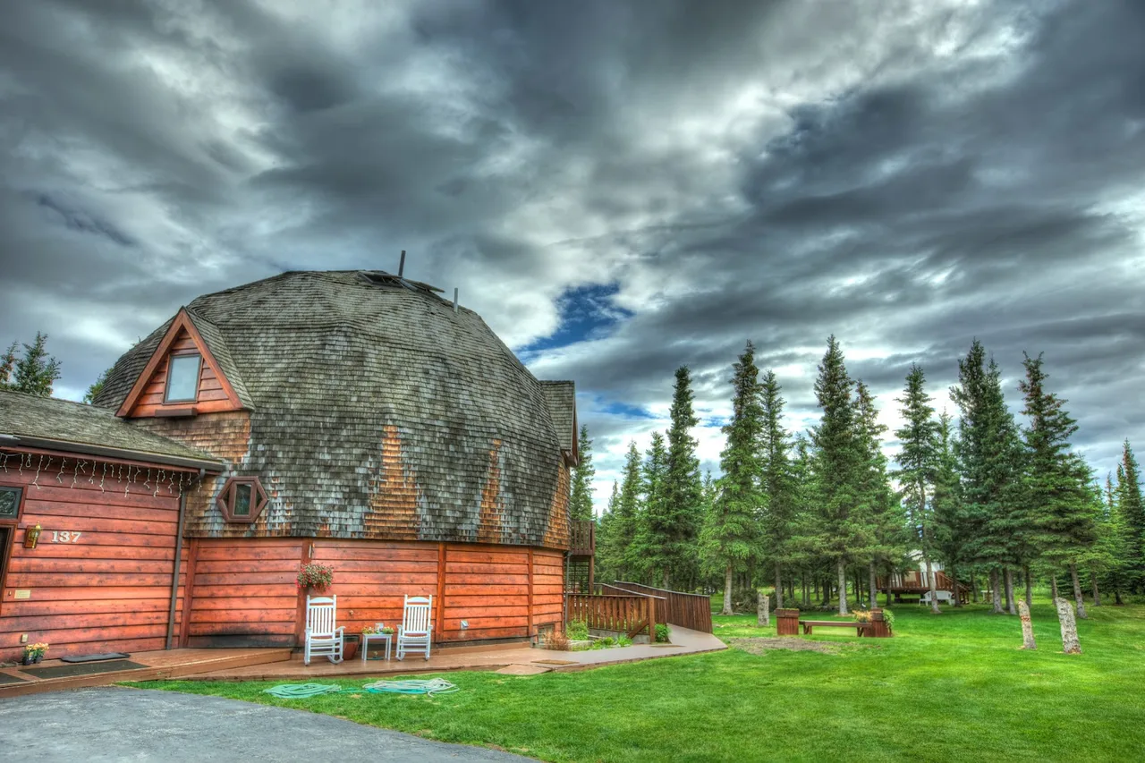Denali Dome Home Bed and Breakfast in Denali